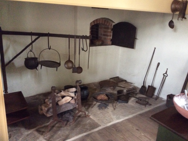 Photo of the kitchen in Washington's house